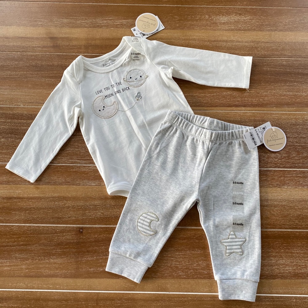NWT First Impressions neutral 2-piece set